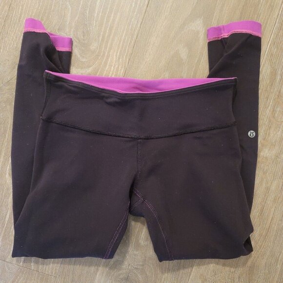 Lululemon Sz 8 Wunder Under Crop Legging Reversible Raspberry Pink Black - Picture 8 of 9